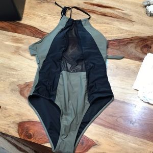 One piece bathing suite